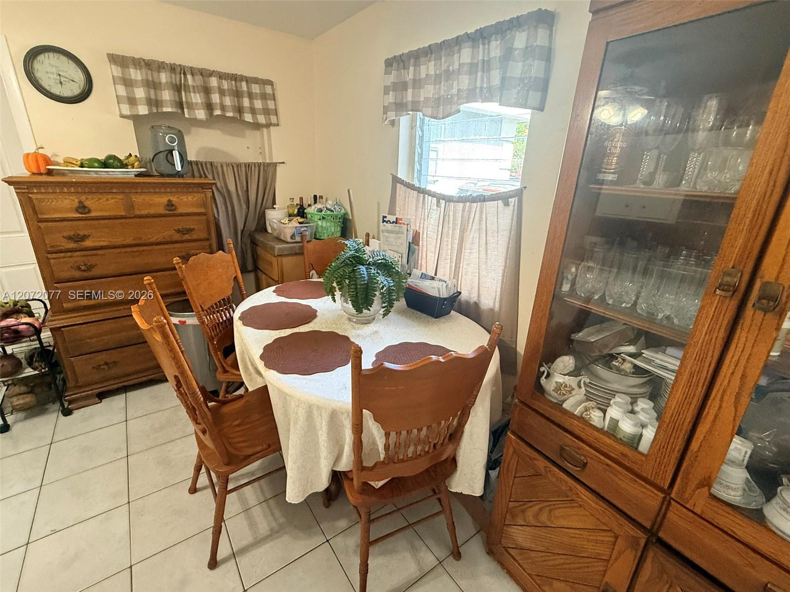 512 Independence Road Property Photo 4