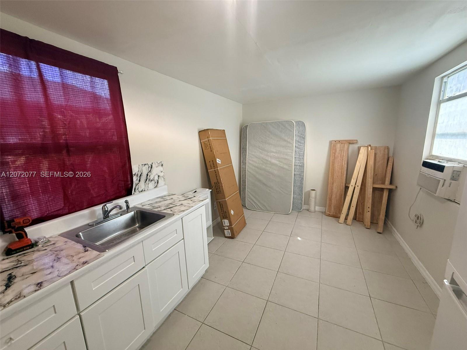 512 Independence Road Property Photo 11