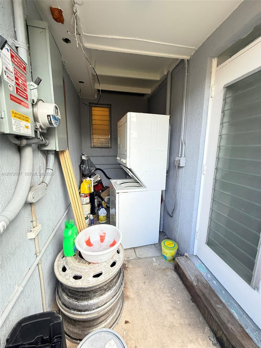 512 Independence Road Property Photo 32