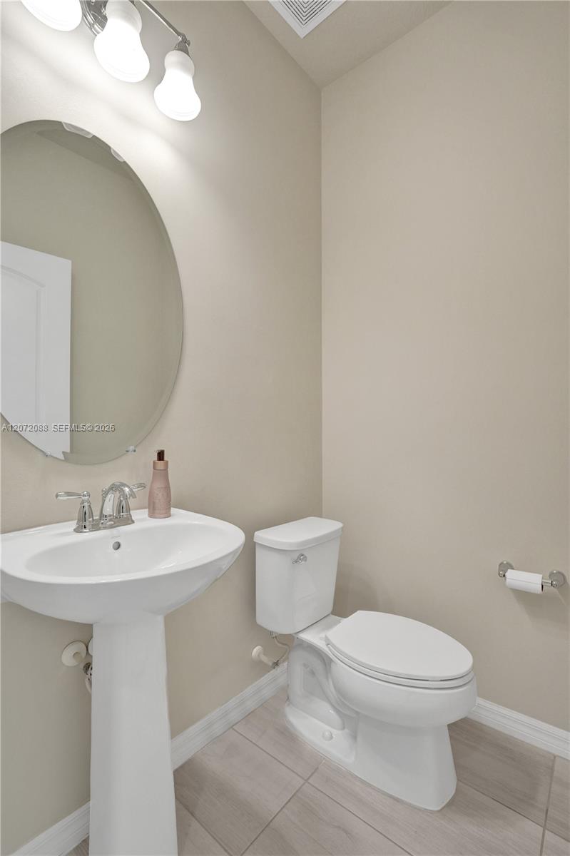 2138 S Appleton Circle S Property Photo 25