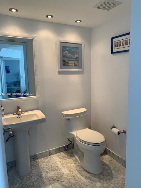 9341 Collins Avenue 1203 Property Photo 17