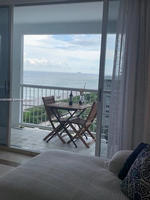 9341 Collins Avenue 1203 Property Photo 25