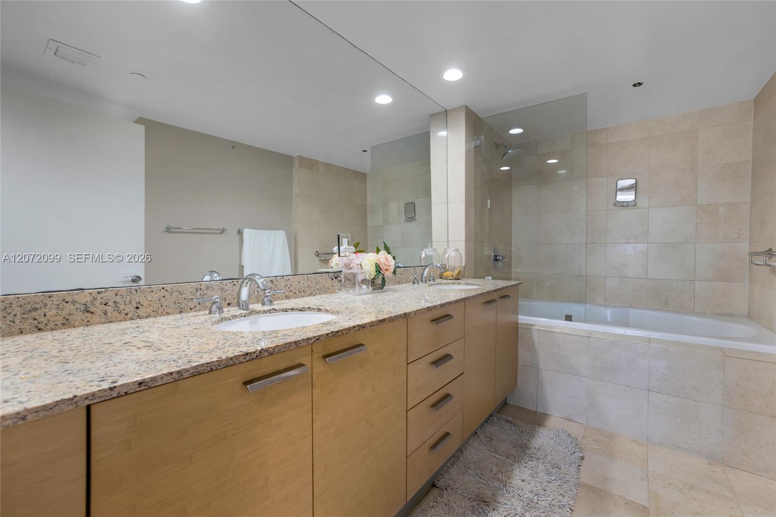 1800 S Ocean Drive 1108 Property Photo 34