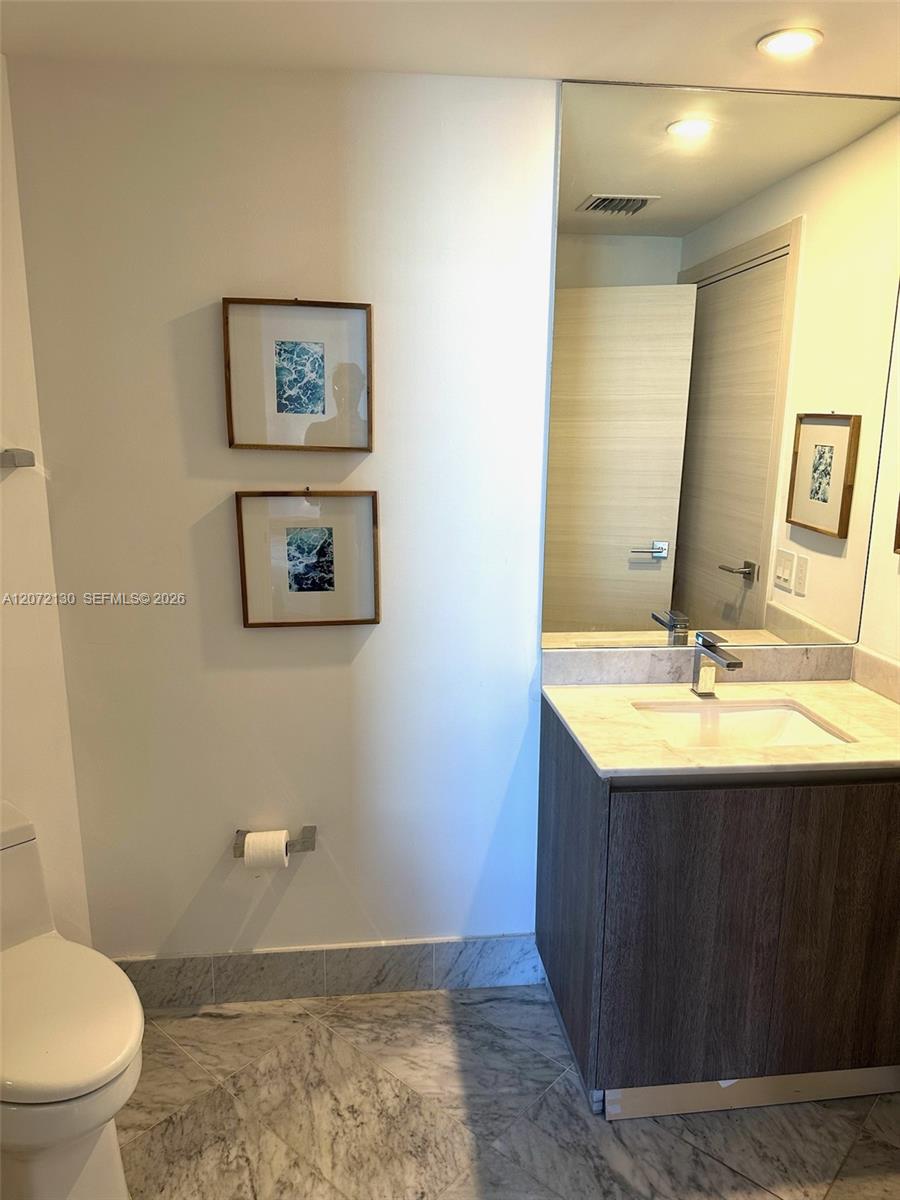 801 S Miami Avenue 4305 Property Photo 13