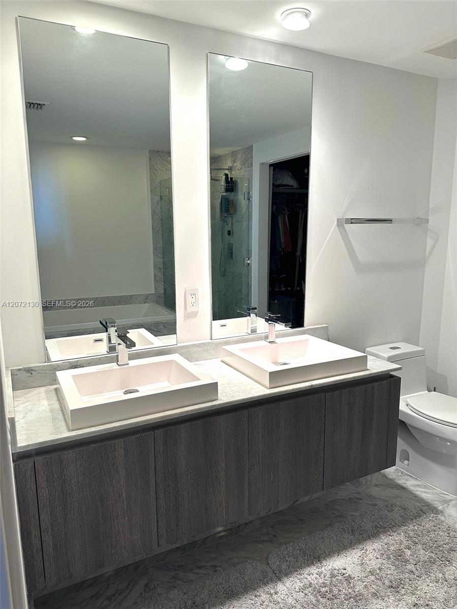 801 S Miami Avenue 4305 Property Photo 16