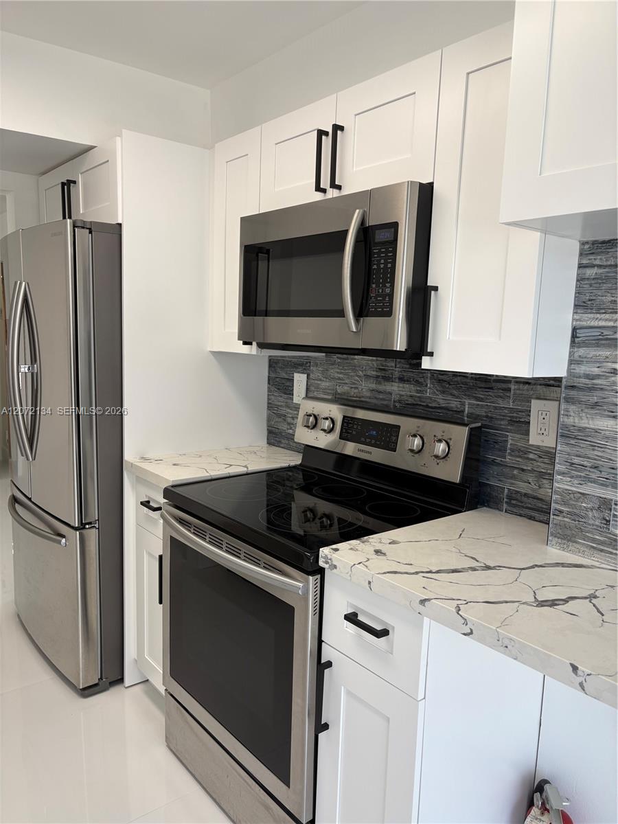 525 N Ocean Boulevard 515 Property Photo 10