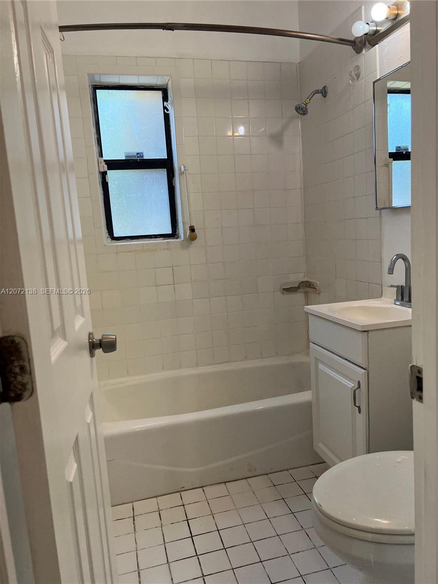 143 Sw 22nd Terrace Property Photo 15