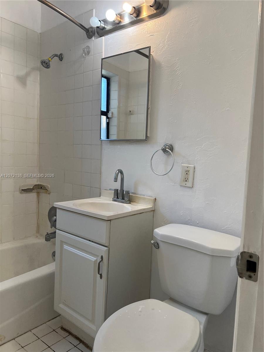 143 Sw 22nd Terrace Property Photo 16