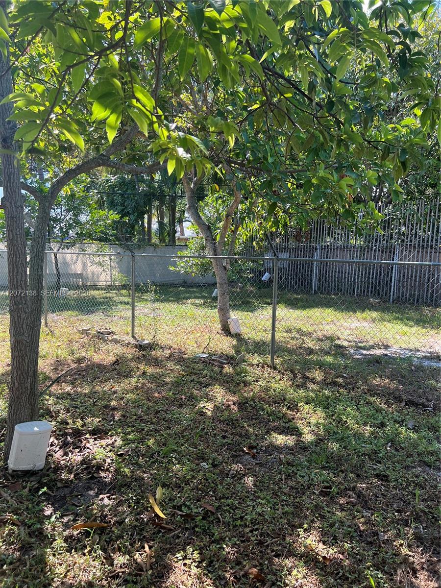 143 Sw 22nd Terrace Property Photo 47