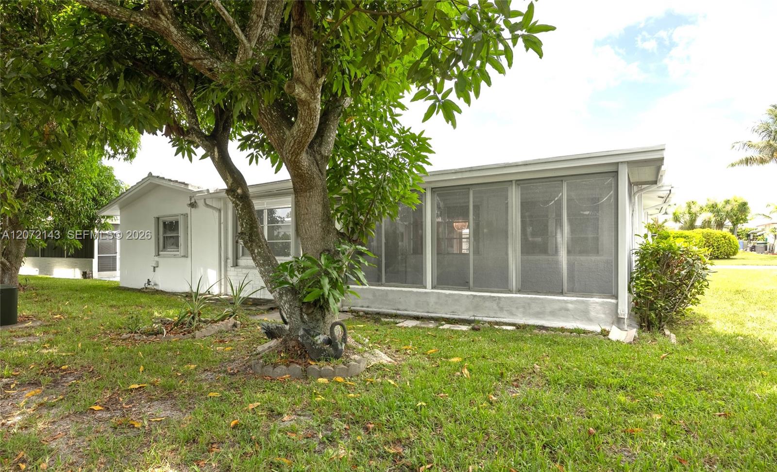7102 Nw 71st Street Property Photo 25