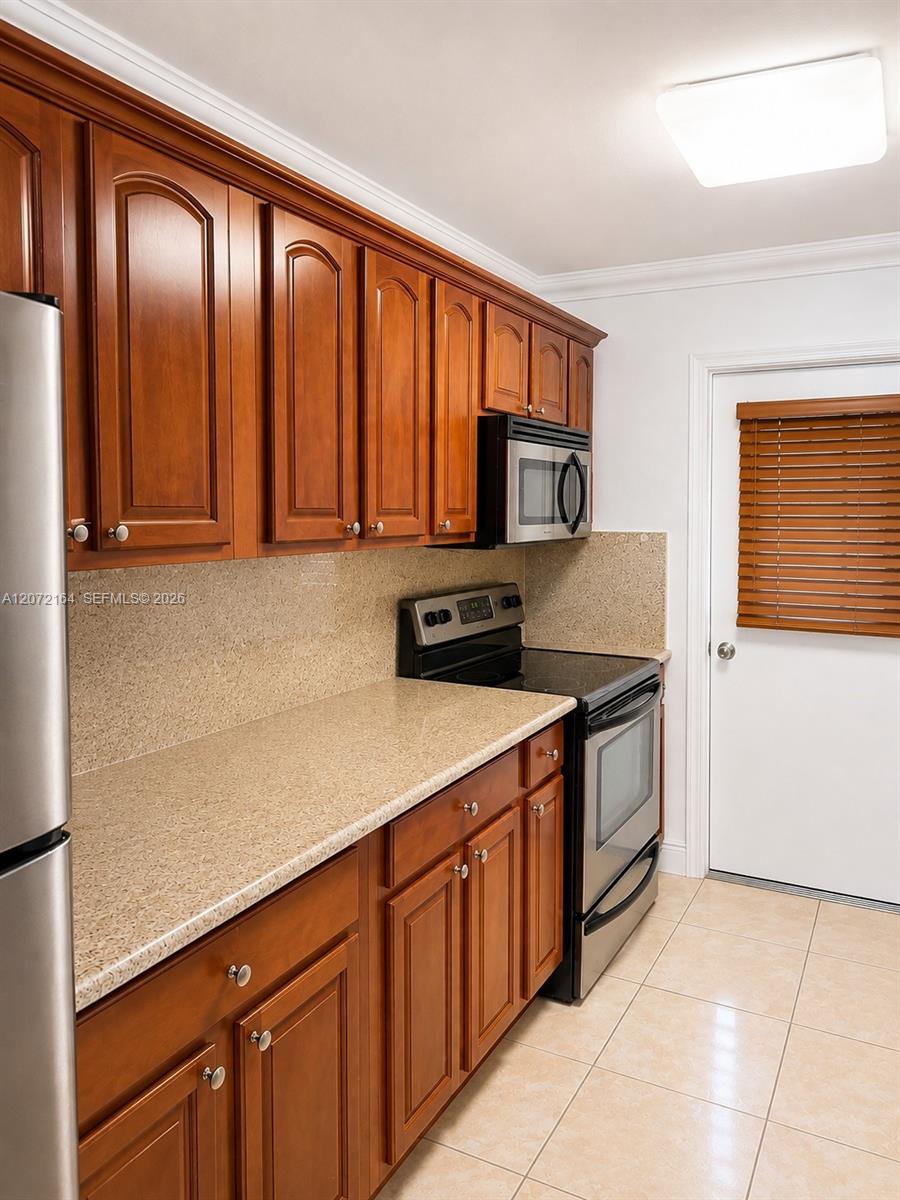 10663 NW 45th Street 10663