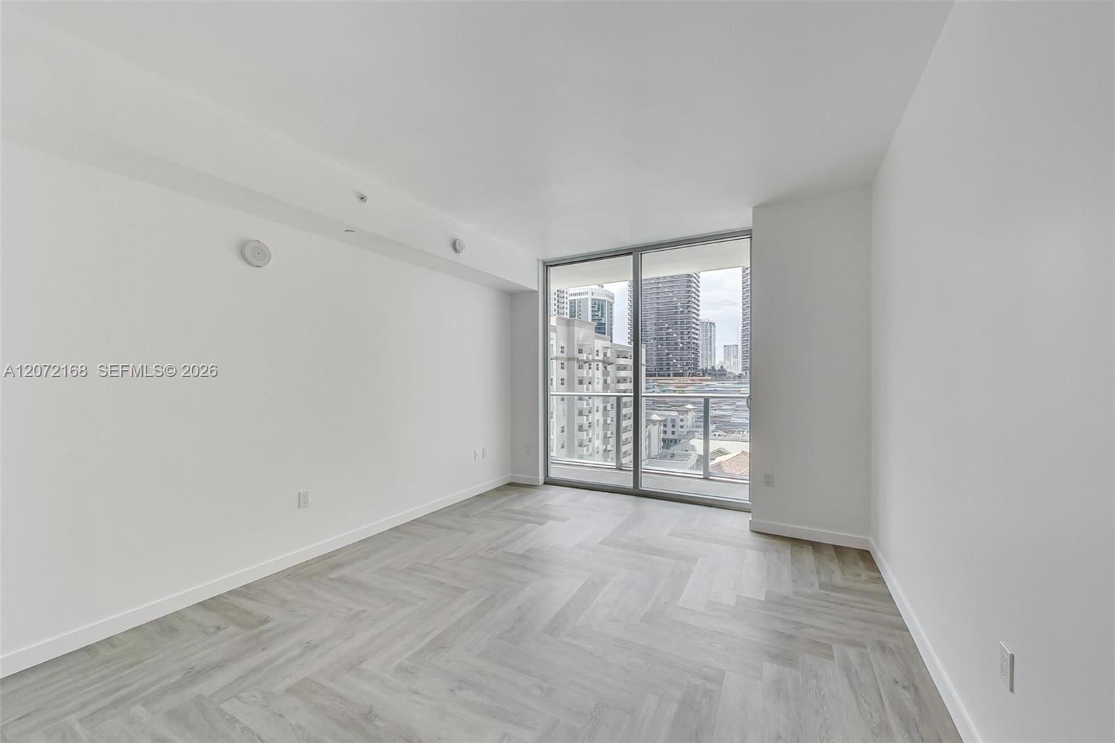 1100 S Miami Avenue 1008 Property Photo 12