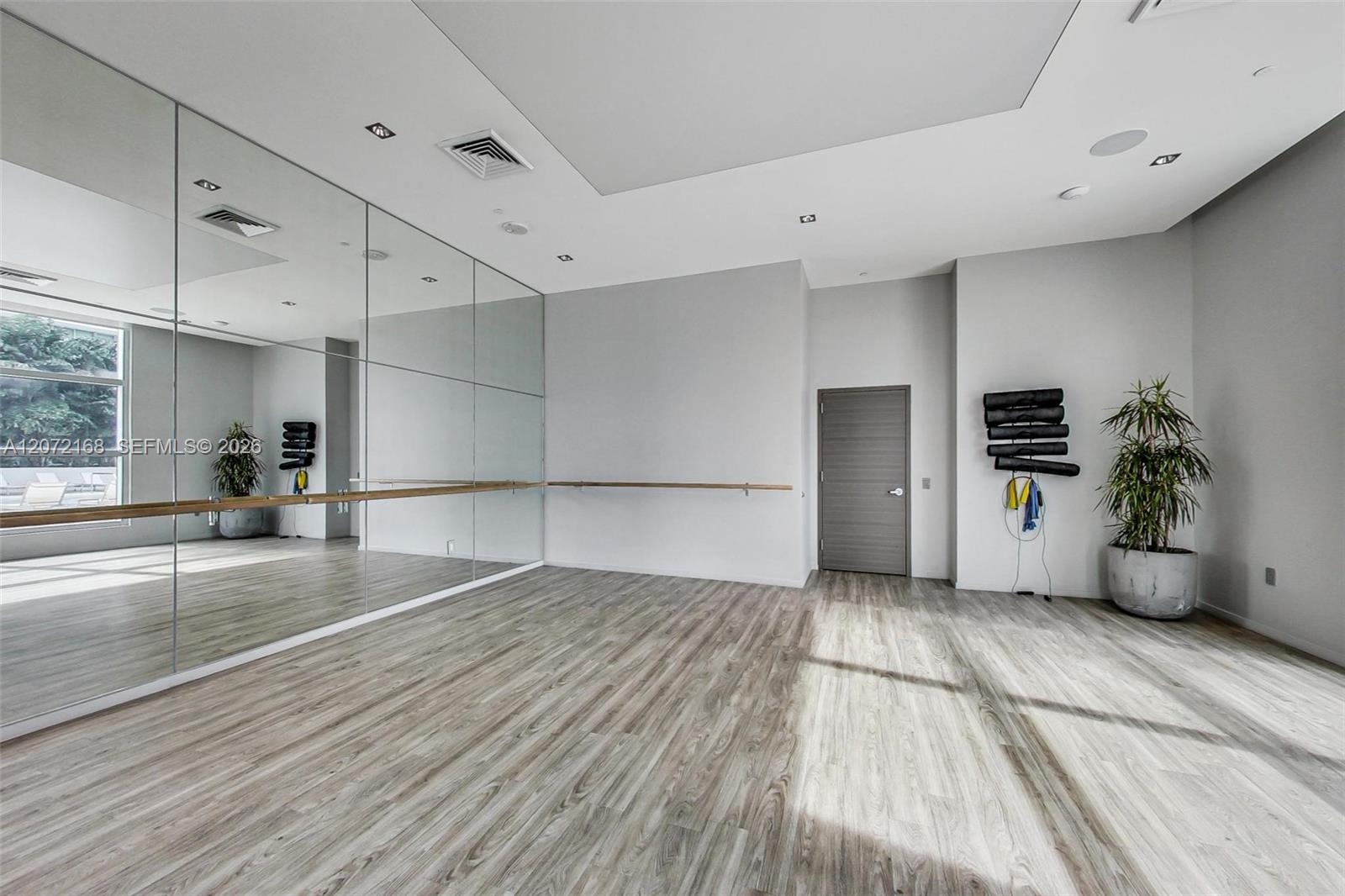 1100 S Miami Avenue 1008 Property Photo 17