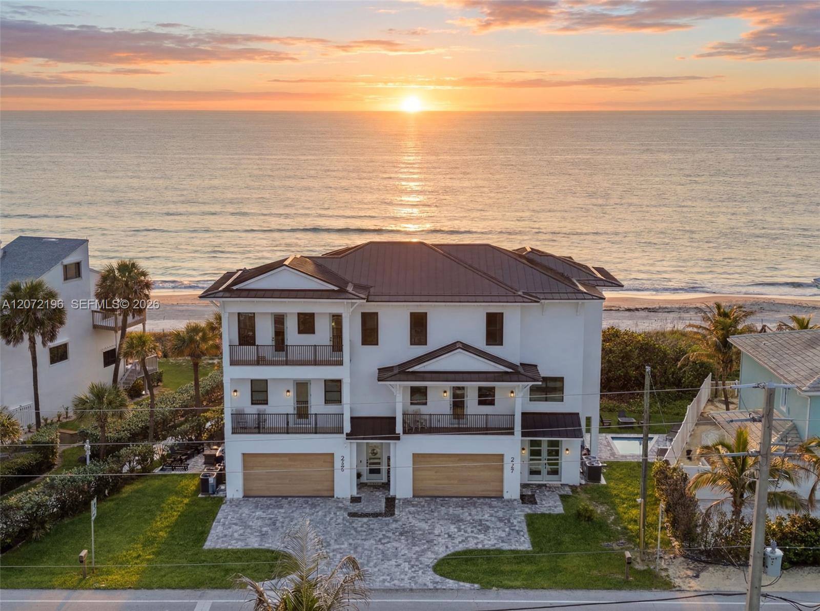 2725/2727 S Highway A1a Property Photo 1