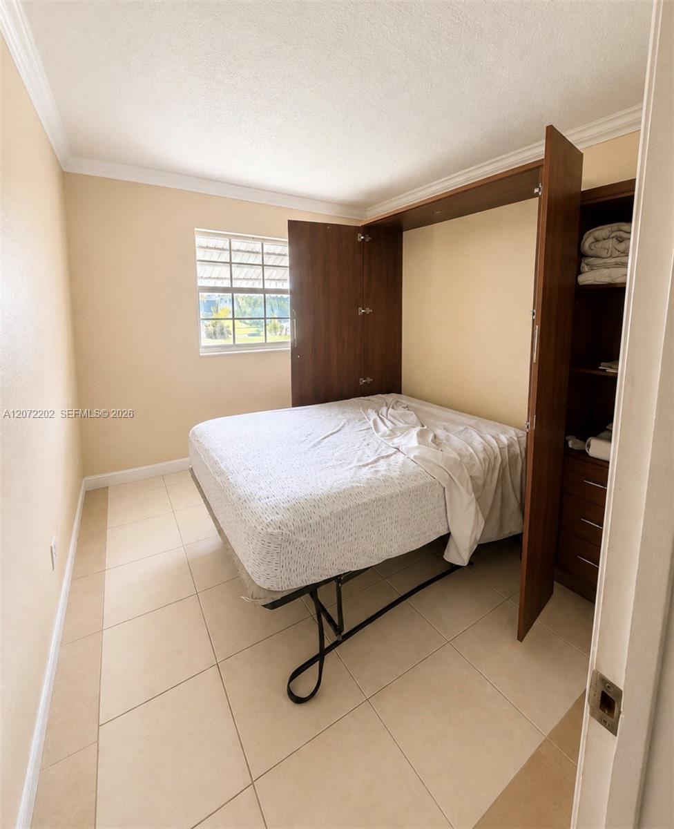 2221 Nw 30th Way Property Photo 12