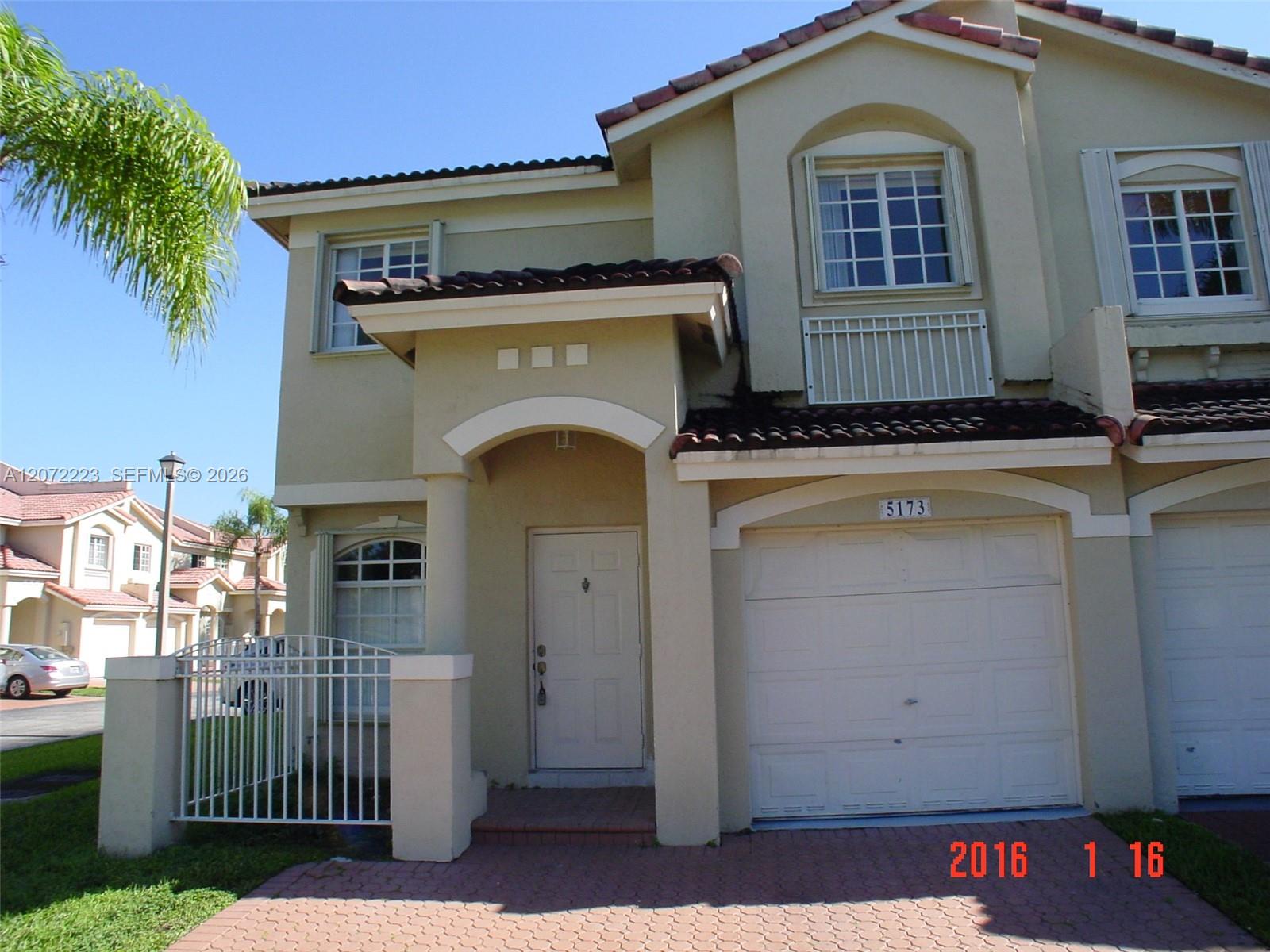5173 Nw 114th Place Property Photo 1