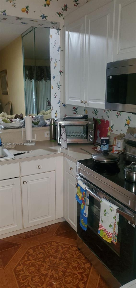 7775 Yardley Drive 211 Property Photo 10