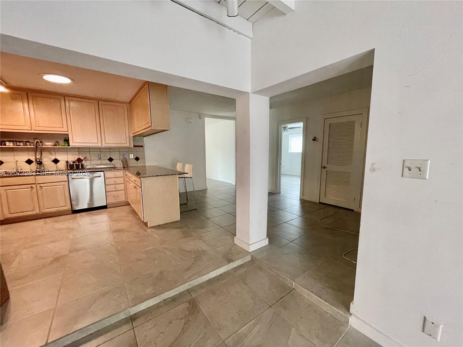 10642 Sw 77th Avenue 10642 Property Photo 9