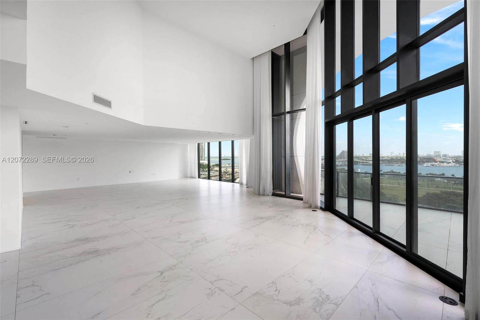 1000 Biscayne Boulevard Town House 1201 Property Photo 9