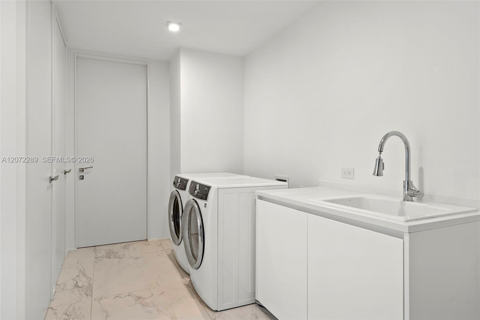 1000 Biscayne Boulevard Town House 1201 Property Photo 17