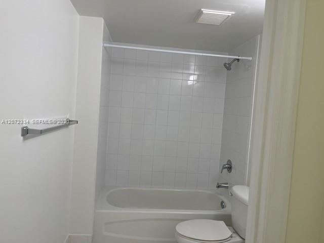 420 Sw 12th Avenue 1004 Property Photo 6