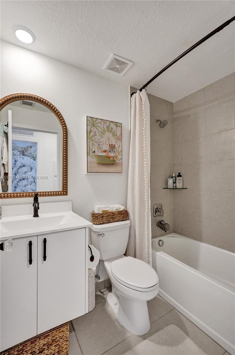 8166 Nw 42nd Street Property Photo 45