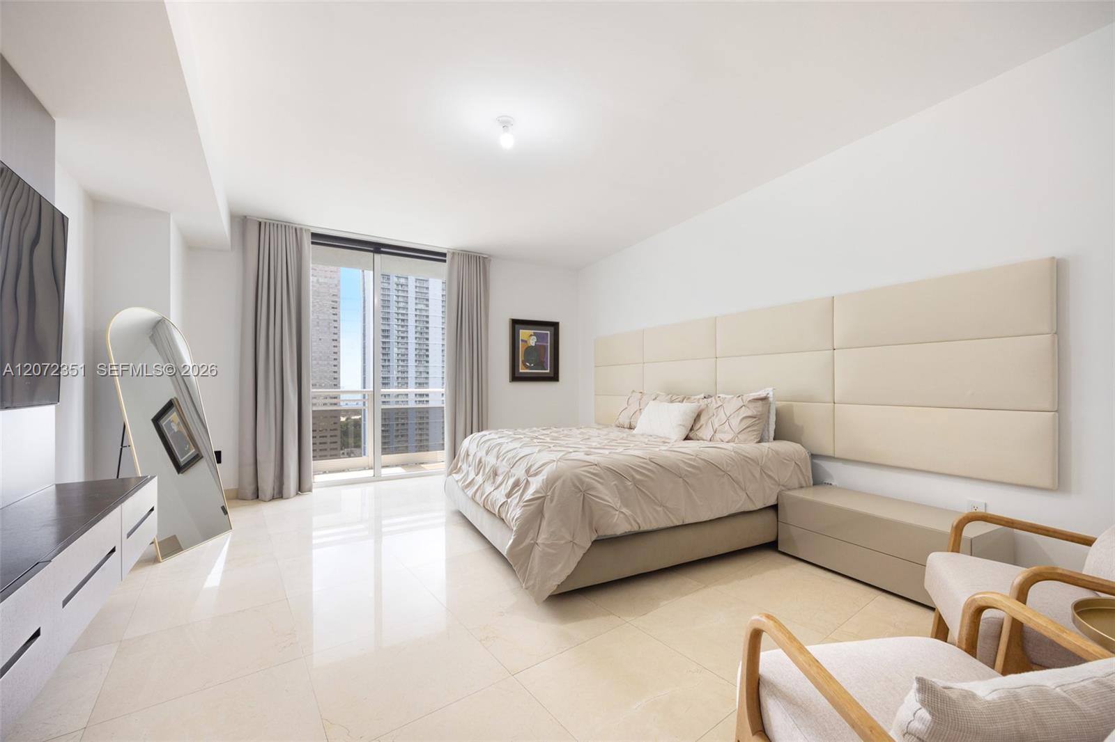 901 Brickell Key Boulevard 2506 Property Photo 11