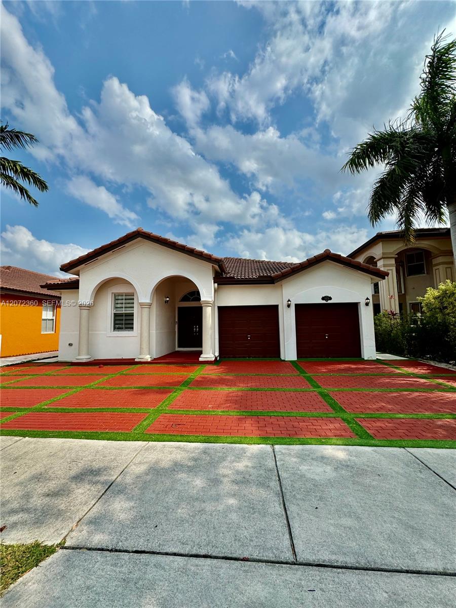 14974 Sw 18th Terrace Property Photo 2