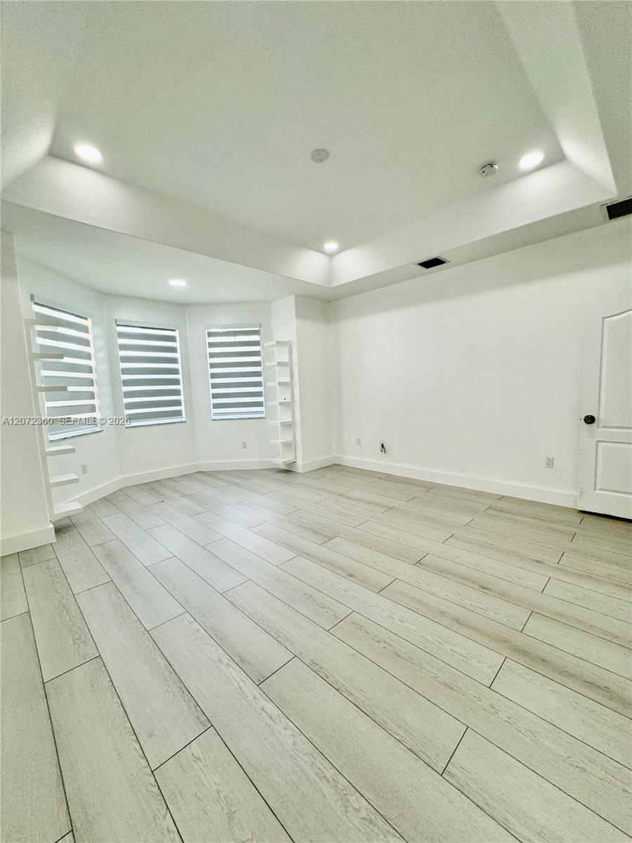 14974 Sw 18th Terrace Property Photo 13
