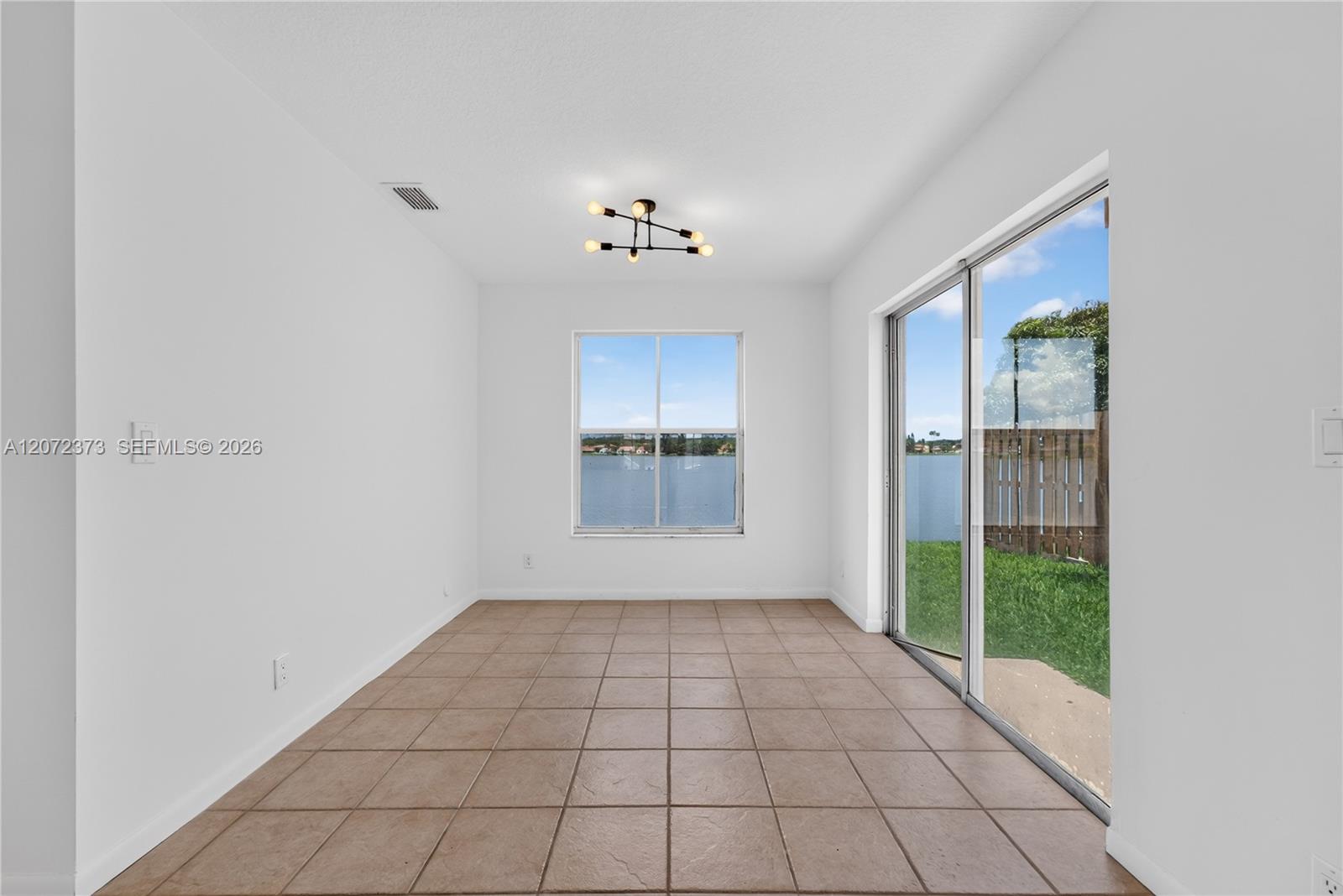 6733 Bayfront Drive Property Photo 15