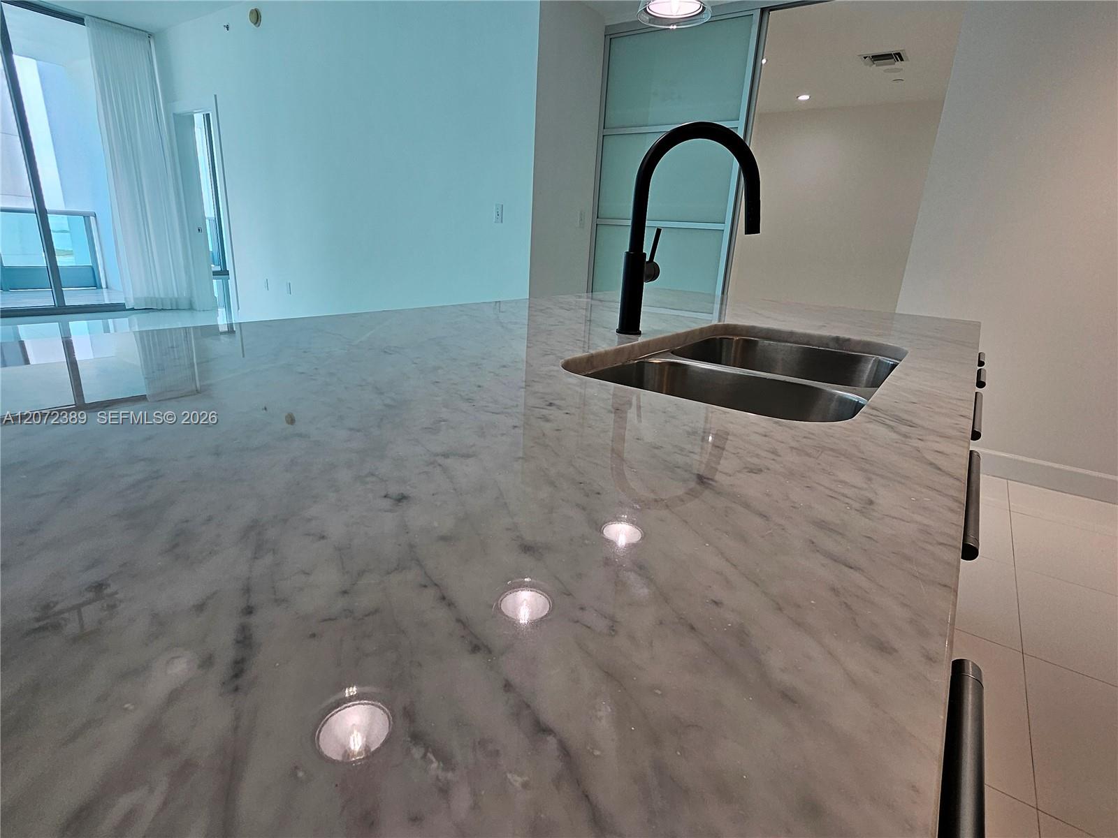 900 Biscayne Boulevard 4210 Property Photo 7