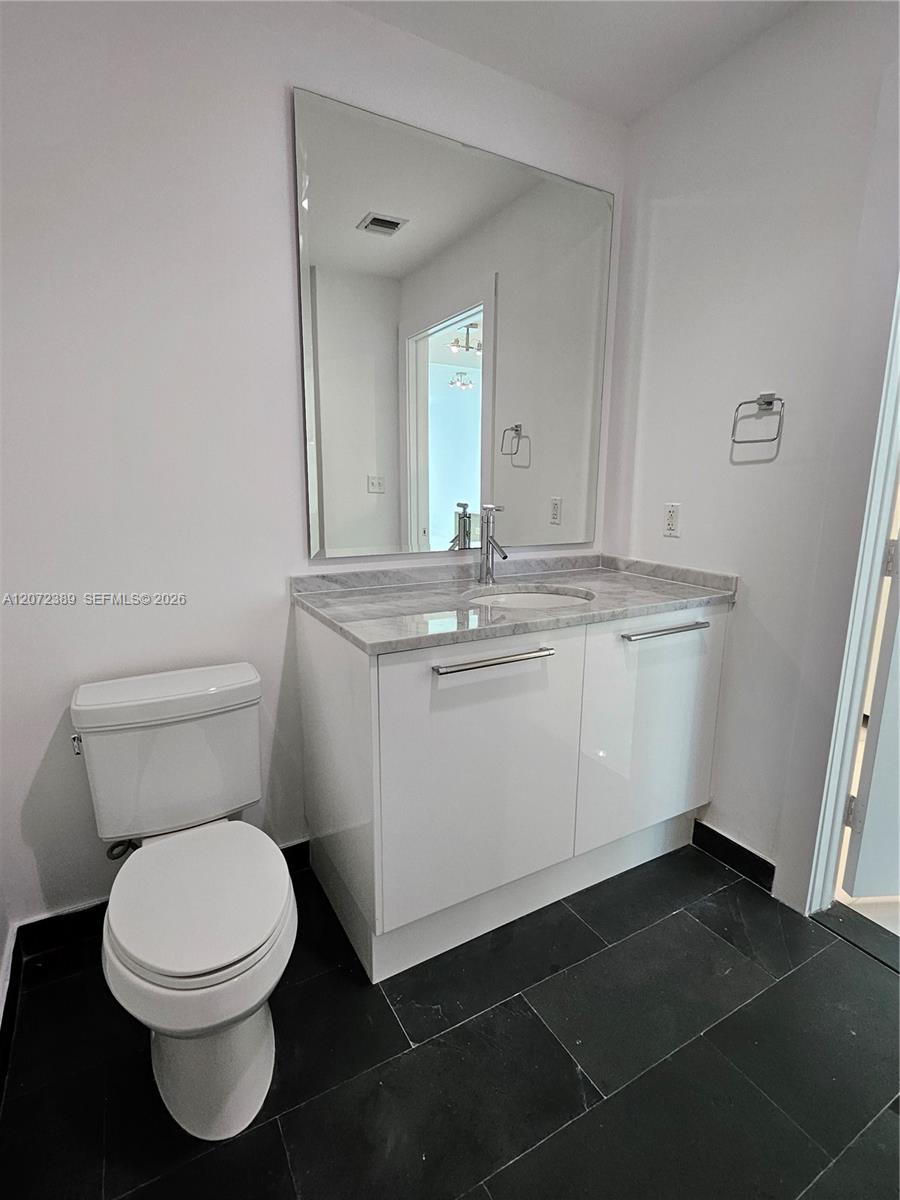 900 Biscayne Boulevard 4210 Property Photo 21