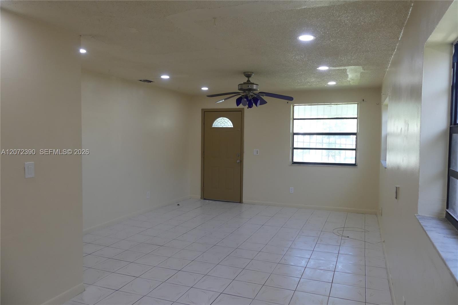 8130 Nw 14th Court Property Photo 4
