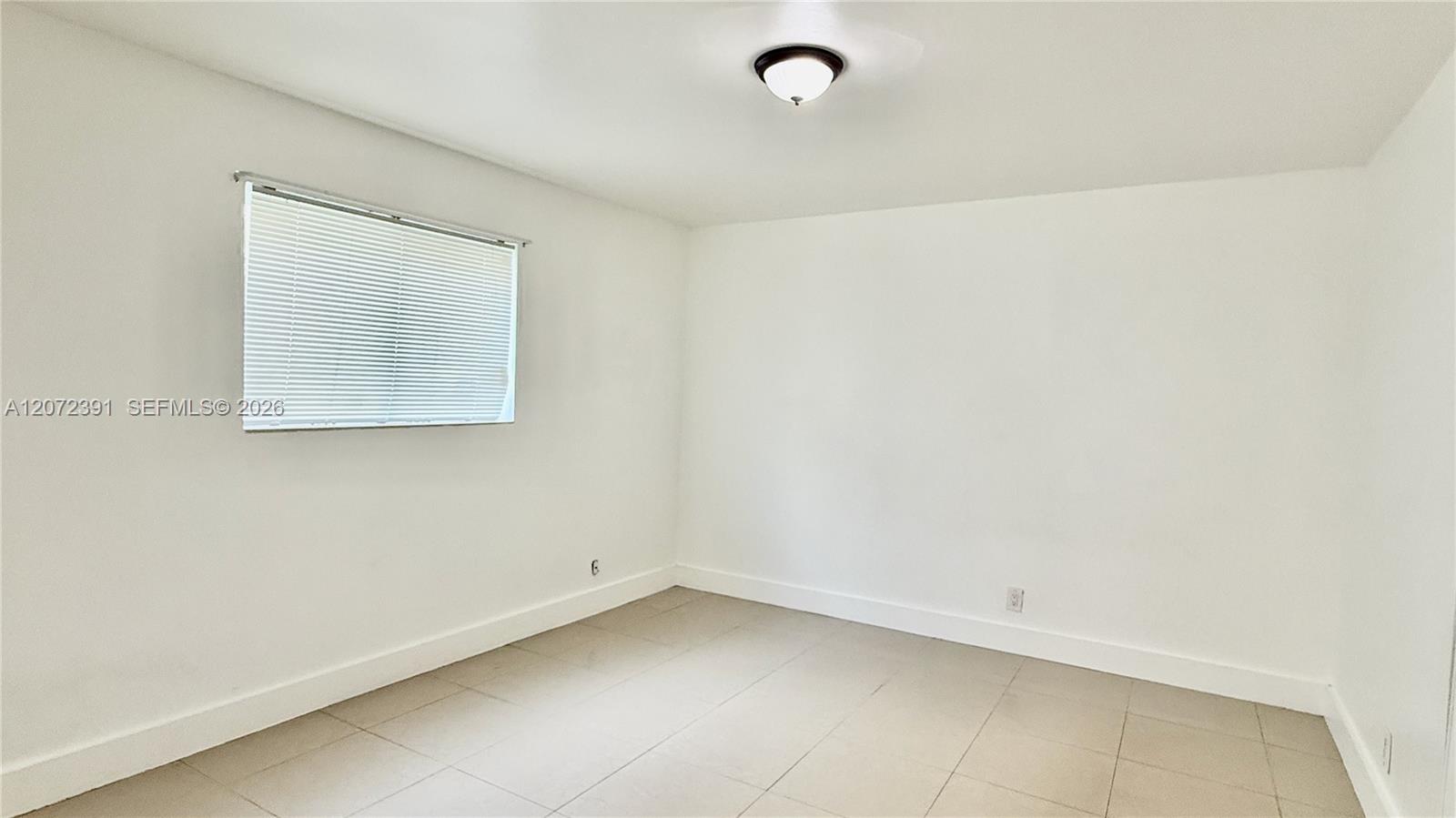 1540 Sw 5th Place 1 Property Photo 19