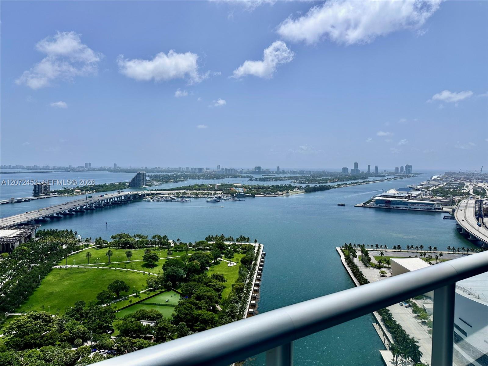 888 Biscayne Boulevard 3611 Property Photo 1