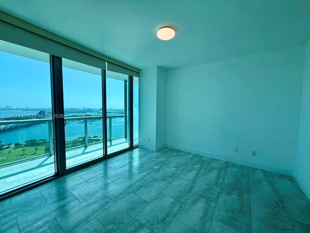 888 Biscayne Boulevard 3611 Property Photo 10