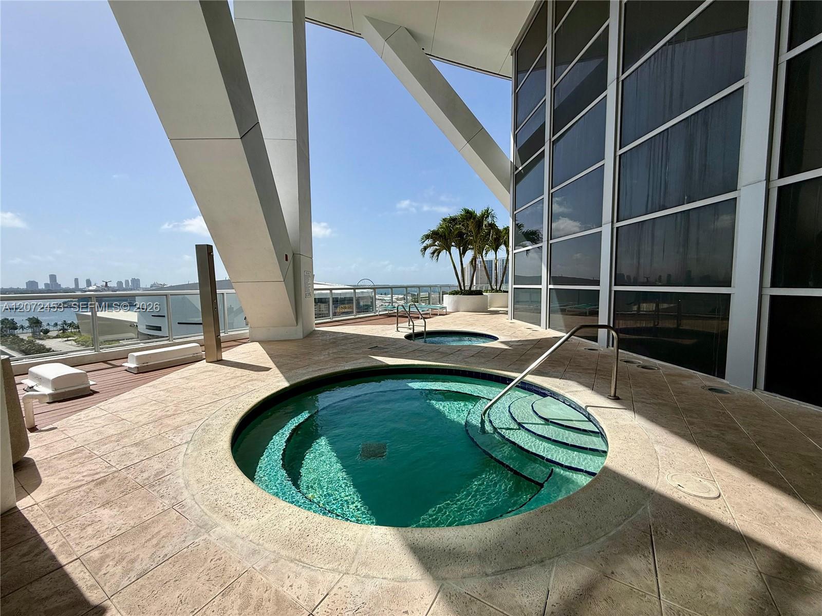 888 Biscayne Boulevard 3611 Property Photo 31