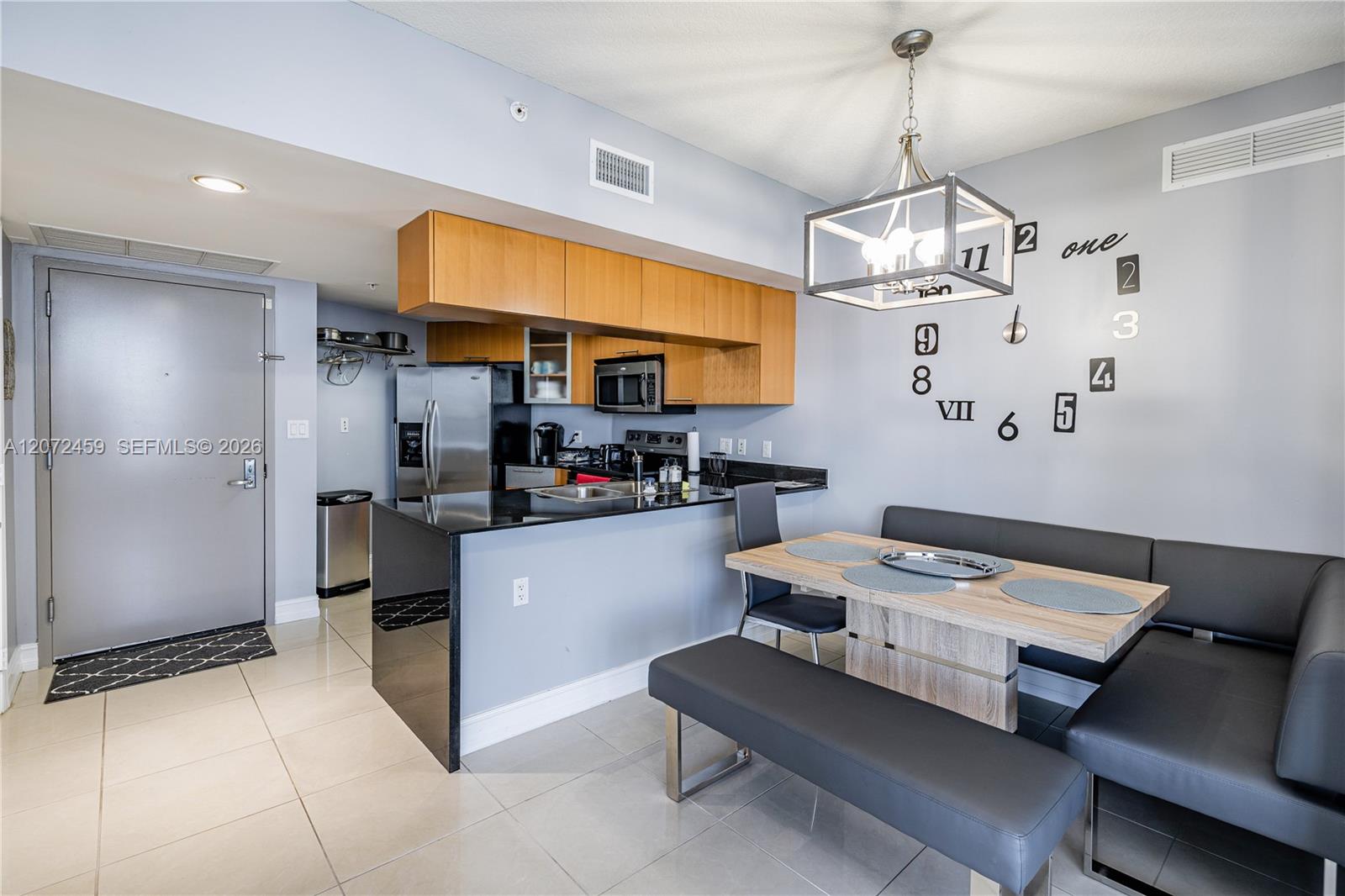 1750 N Bayshore Drive 2301 Property Photo 2