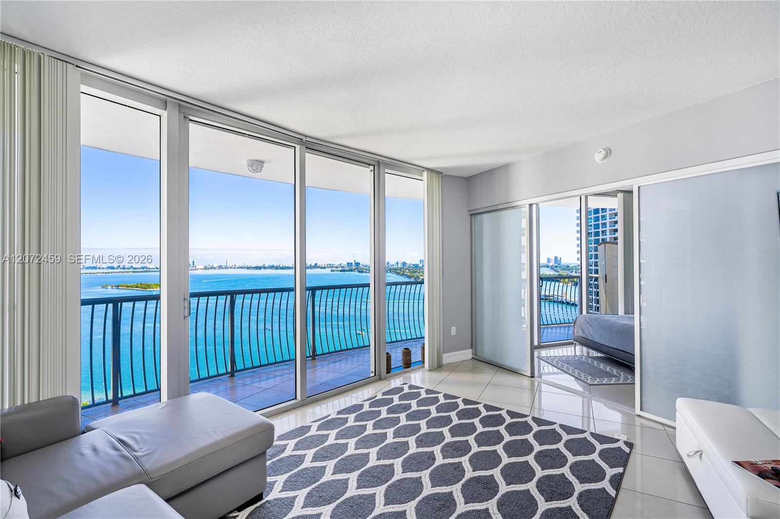 1750 N Bayshore Drive 2301 Property Photo 10