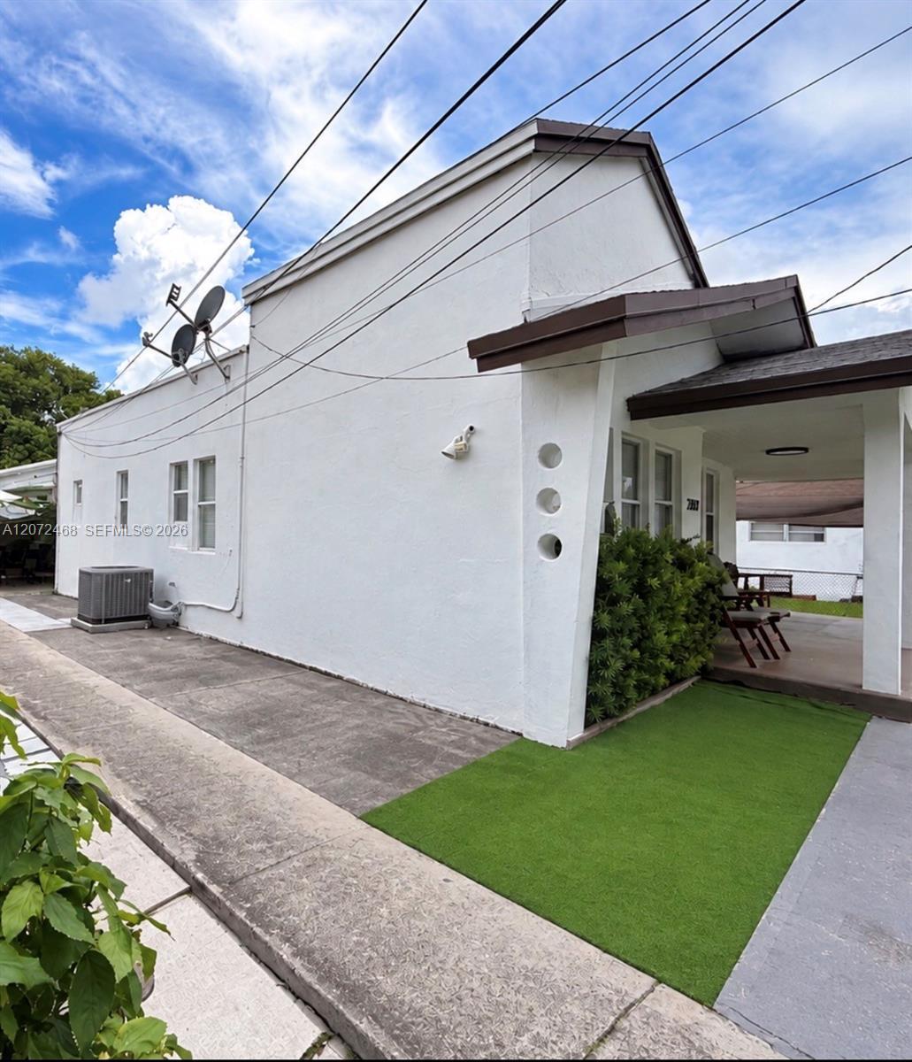 A12072468 Property Photo 1