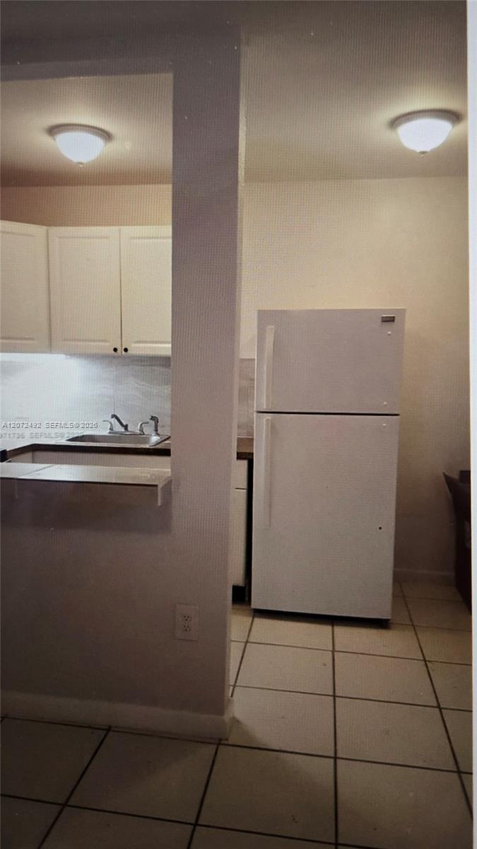 A12072492 Property Photo 2