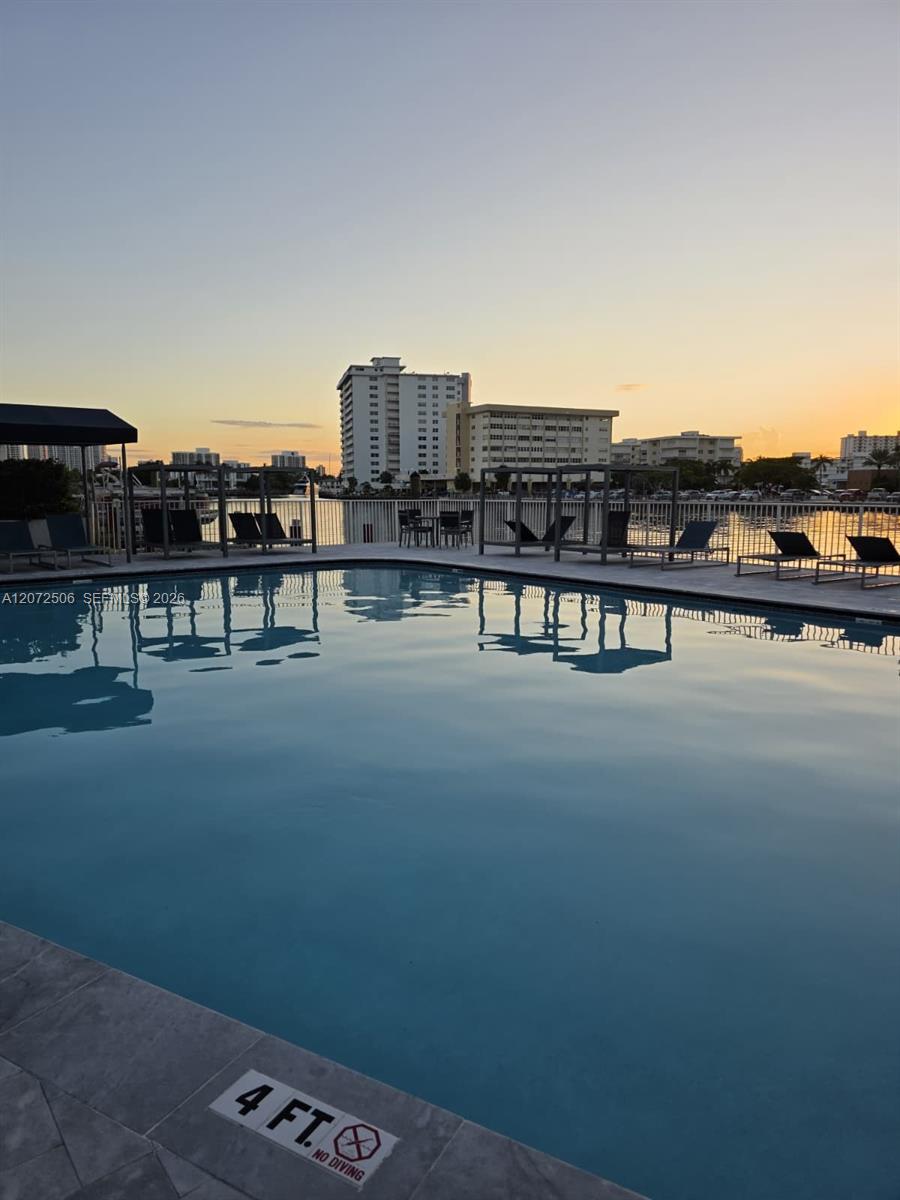 1833 S Ocean Drive 809 Property Photo 1