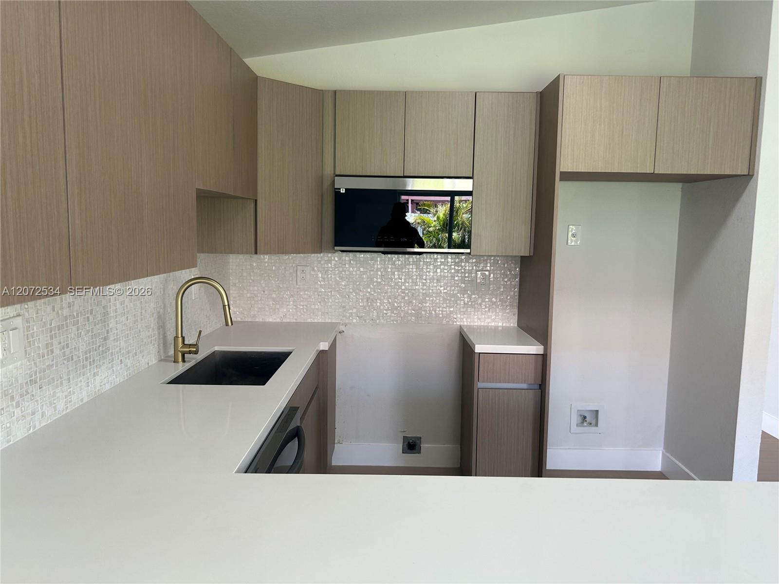 A12072534 Property Photo 2
