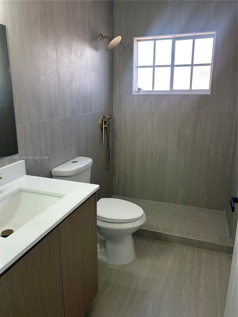 A12072534 Property Photo 7
