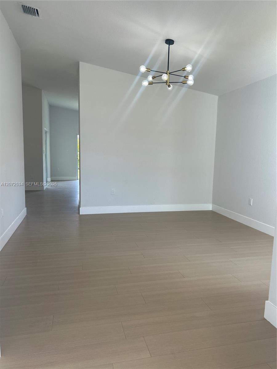 A12072534 Property Photo 13