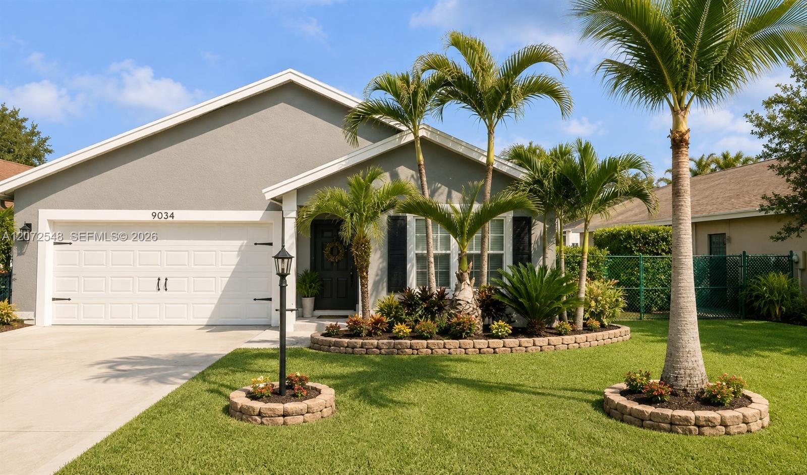 9034 Sw Caprice Circle Property Photo 1