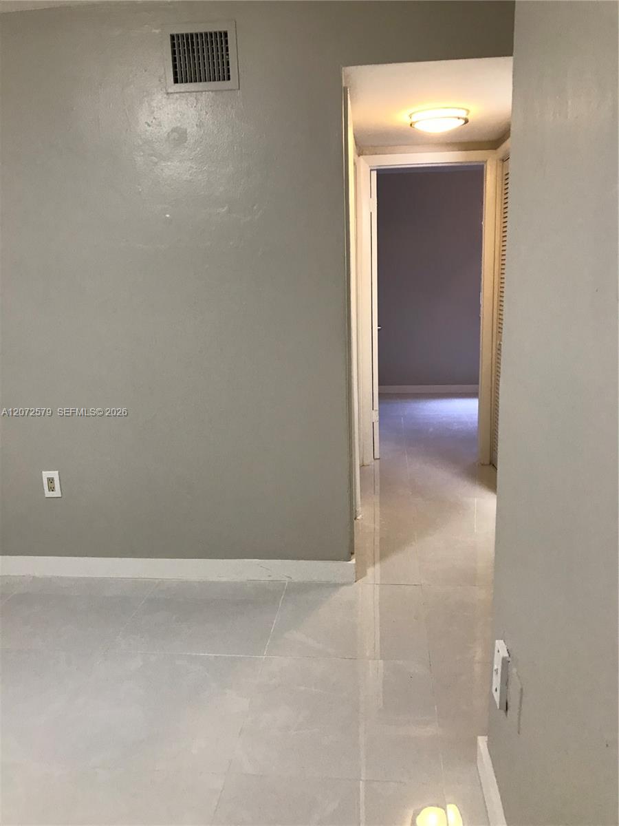 1800 Nw 19th Street 2 Property Photo 8