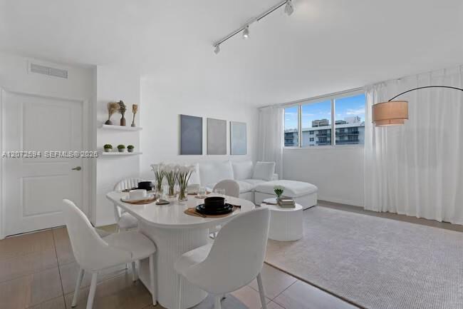 A12072594 Property Photo 14