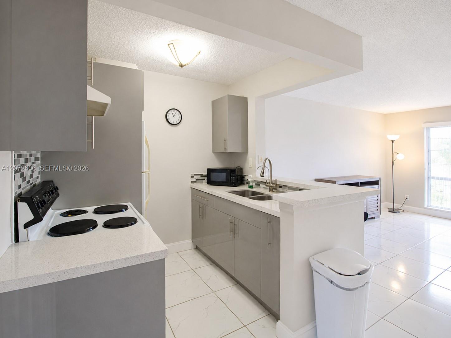 7155 Miami Lakes Drive P4 Property Photo 4