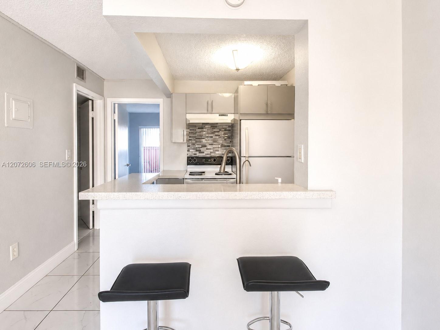 7155 Miami Lakes Drive P4 Property Photo 5